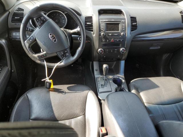 Photo 8 from auction – 2012 KIA SORENTO EX with VIN 5XYKU4A25CG240356
