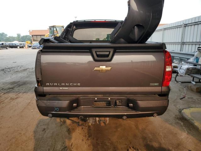 Zdjęcie 6 z aukcji – 2011 CHEVROLET AVALANCHE z VIN 3GNTKFE30BG105740