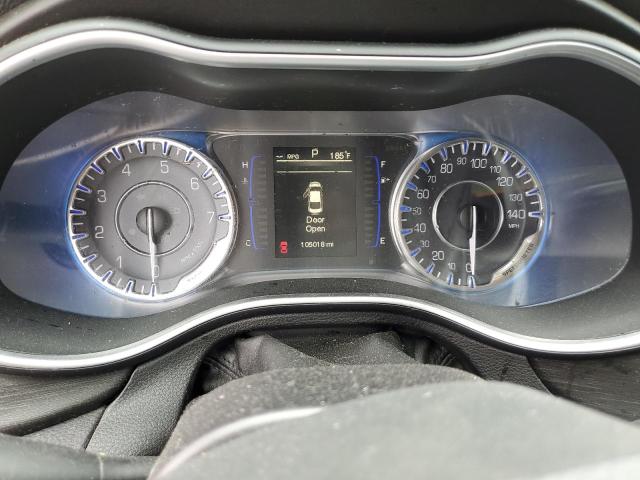 Photo 9 from auction – 2015 CHRYSLER 200 LIMITE with VIN 1C3CCCAB1FN529821