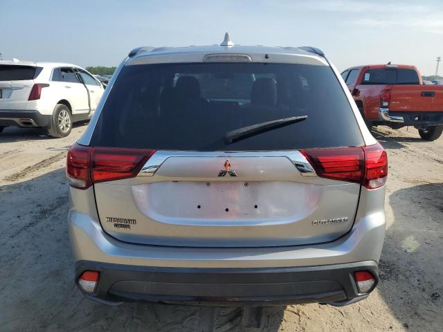 Photo 6 from auction – 2018 MITSUBISHI OUTLANDER with VIN JA4AD3A32JZ020065