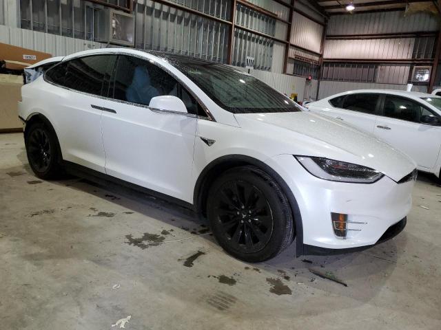 Photo 4 from auction – 2017 TESLA MODEL X with VIN 5YJXCBE26HF043914