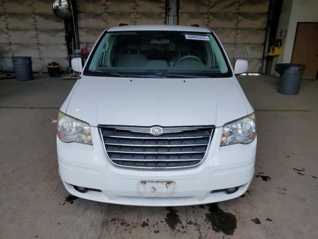 Photo 5 from auction – 2010 CHRYSLER TOWN & COU with VIN 2A4RR5D10AR236338