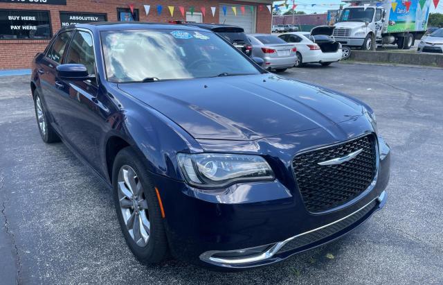 CHRYSLER 300 LIMITE 2015 with VIN 2C3CCARG7FH736601 - Photo from auction