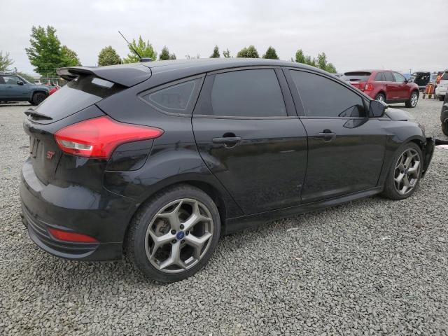 Photo 3 from auction – 2017 FORD FOCUS ST with VIN 1FADP3L99HL271339