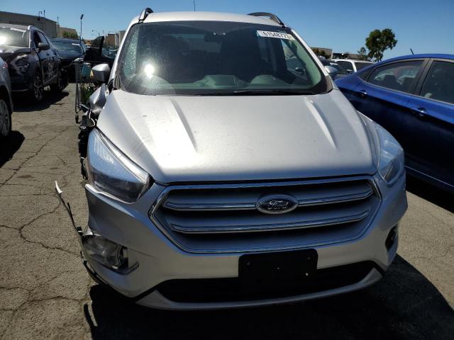 Photo 5 from auction – 2018 FORD ESCAPE SE with VIN 1FMCU0GD5JUC19519
