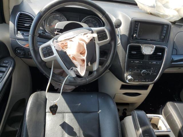 Photo 8 from auction – 2014 CHRYSLER TOWN & COU with VIN 2C4RC1BG4ER317372