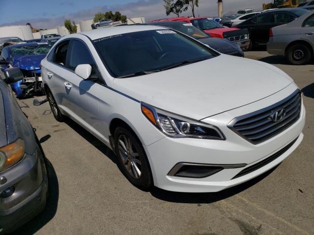 Photo 4 from auction – 2017 HYUNDAI SONATA SE with VIN 5NPE24AF1HH437353