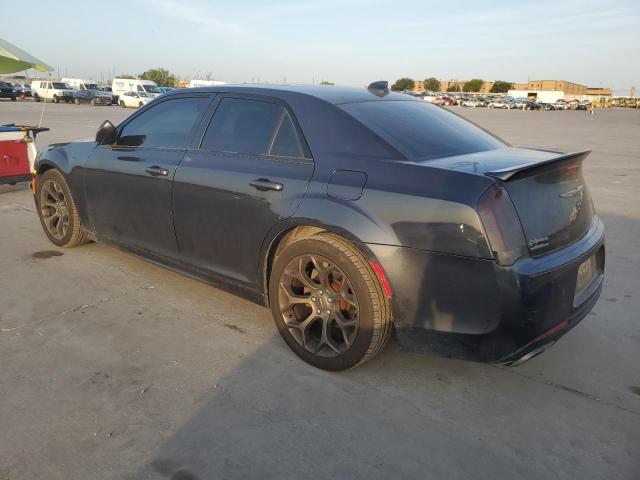 Фото 2 с аукциона – 2017 CHRYSLER 300 S с VIN 2C3CCABG8HH661498