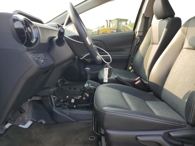 Photo 7 from auction – 2016 TOYOTA PRIUS C with VIN JTDKDTB35G1134867