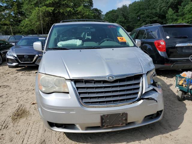 Photo 5 from auction – 2008 CHRYSLER TOWN & COU with VIN 2A8HR54P88R787304