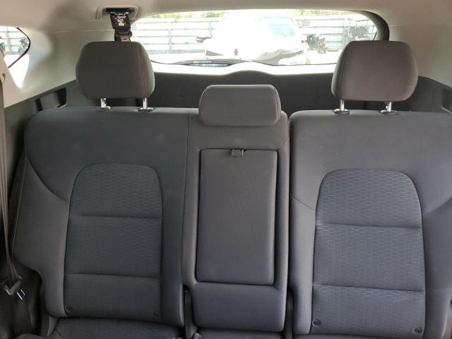 Photo 10 from auction – 2019 HYUNDAI TUCSON SE with VIN KM8J2CA44KU956896