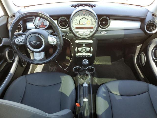 Photo 8 from auction – 2007 MINI COOPER with VIN WMWMF33537TL68137