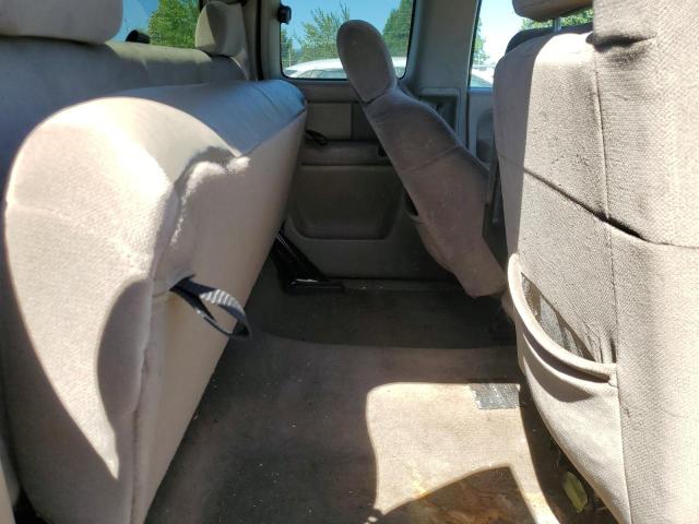 Photo 10 from auction – 2001 GMC NEW SIERRA with VIN 2GTEC19T011388370