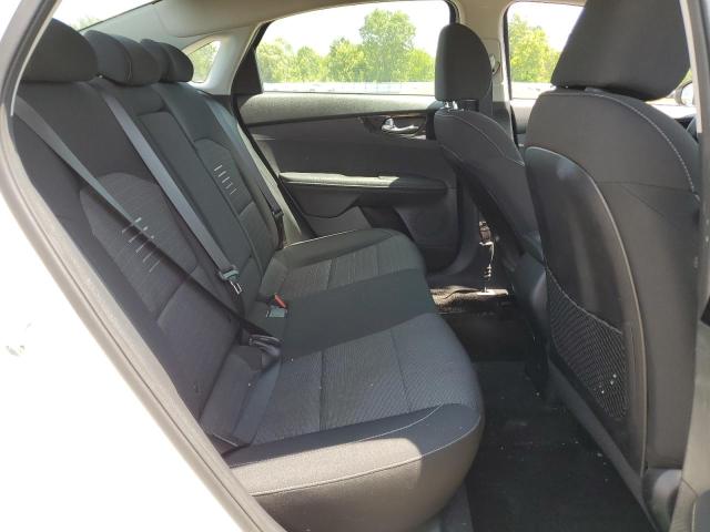 Photo 10 from auction – 2019 KIA FORTE S with VIN 3KPF34AD6KE117909