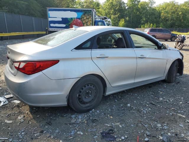 Photo 3 from auction – 2012 HYUNDAI SONATA GLS with VIN 5NPEB4AC8CH503461