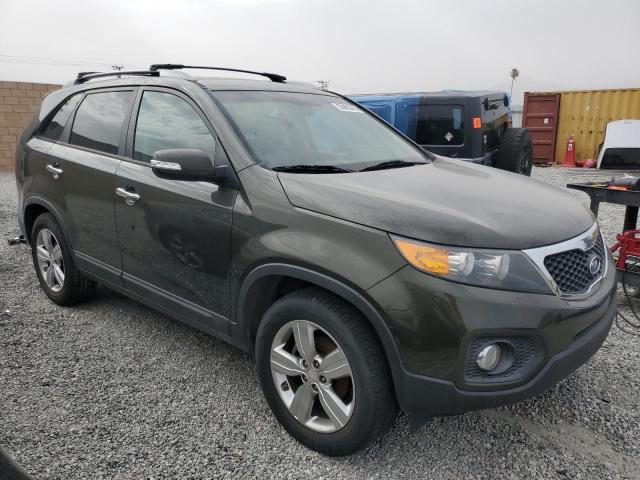 Photo 4 from auction – 2013 KIA SORENTO EX with VIN 5XYKU3A20DG327982