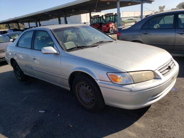 Photo 4 from auction – 2001 TOYOTA CAMRY CE with VIN JT2BF22K710302770