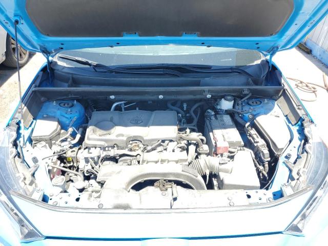Photo 11 from auction – 2021 TOYOTA RAV4 XLE with VIN 2T3W1RFVXMW131677