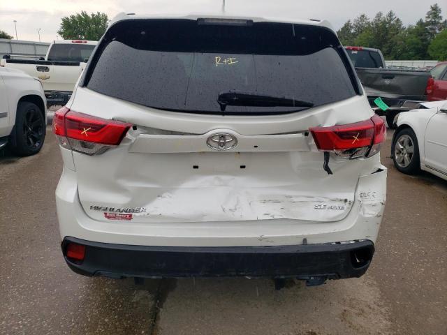 Photo 6 from auction – 2018 TOYOTA HIGHLANDER with VIN 5TDJZRFH1JS548681