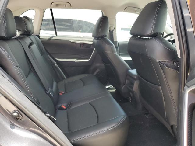 Photo 11 from auction – 2019 TOYOTA RAV4 LE with VIN 2T3H1RFVXKW037210