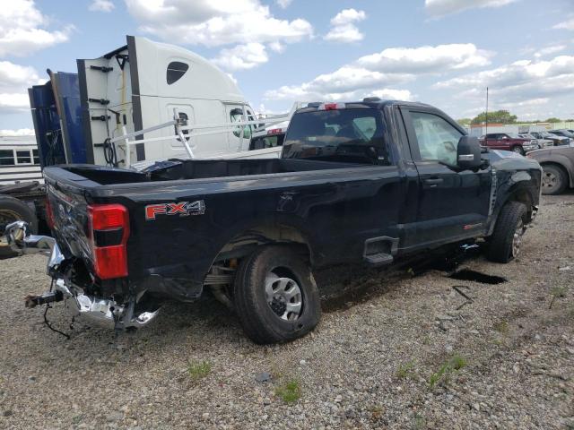 Photo 3 from auction – 2023 FORD F350 SUPER with VIN 1FTRF3BM5PEC41248