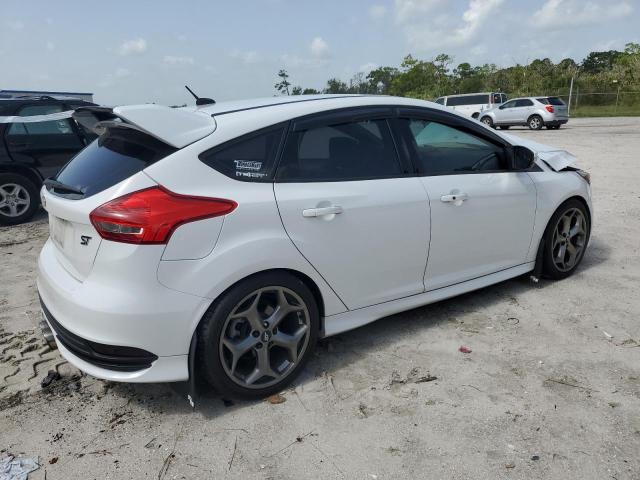 Photo 3 from auction – 2016 FORD FOCUS ST with VIN 1FADP3L92GL208579
