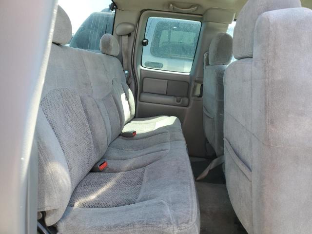 Photo 10 from auction – 2000 CHEVROLET SILVERADO with VIN 1GCEC19T6YZ302383