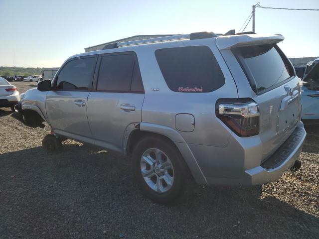 Photo 2 from auction – 2019 TOYOTA 4RUNNER SR with VIN JTEZU5JR1K5196912
