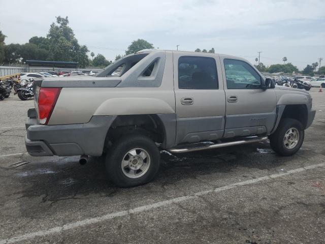 Photo 3 from auction – 2002 CHEVROLET AVALANCHE with VIN 3GNEC13T72G132543