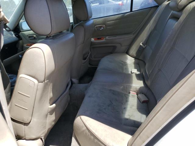 Photo 10 from auction – 2001 LEXUS IS 300 with VIN JTHBD182X10006302