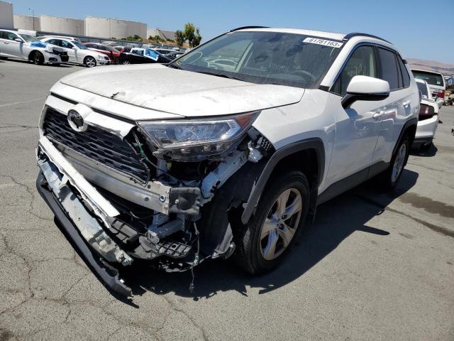 TOYOTA RAV4 XLE 2019 with VIN JTMW1RFV4KD026563 - Photo from auction
