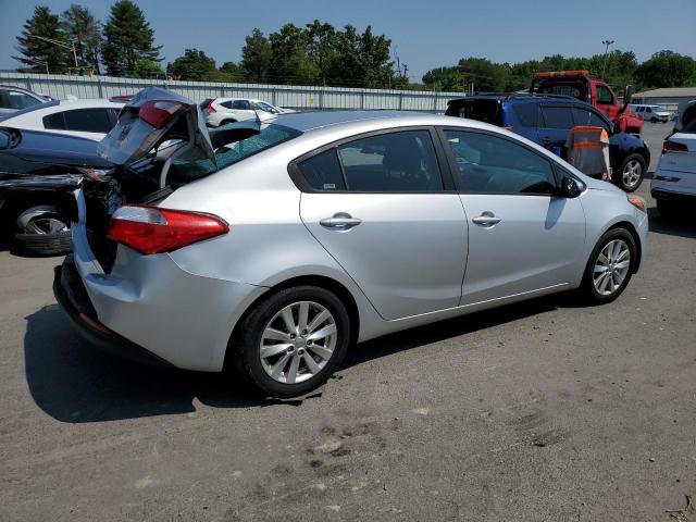 Photo 3 from auction – 2016 KIA FORTE LX with VIN KNAFX4A60G5507796