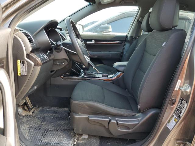 Photo 7 from auction – 2015 KIA SORENTO LX with VIN 5XYKTCA64FG595412