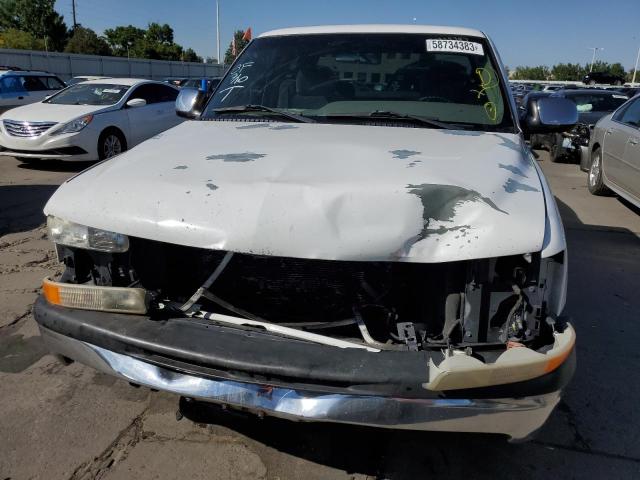 Photo 5 from auction – 2000 CHEVROLET SILVERADO with VIN 2GCEC19V3Y1394191
