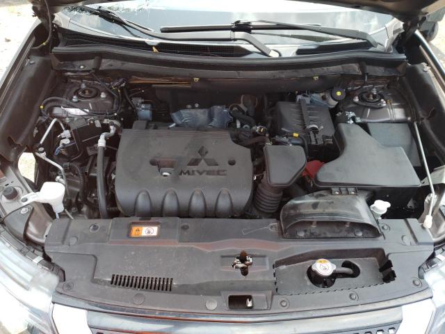 Photo 12 from auction – 2019 MITSUBISHI OUTLANDER with VIN JA4AZ3A39KZ021569