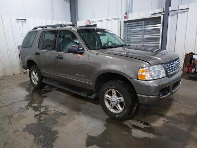 Photo 4 from auction – 2005 FORD EXPLORER X with VIN 1FMZU73K65UB60977