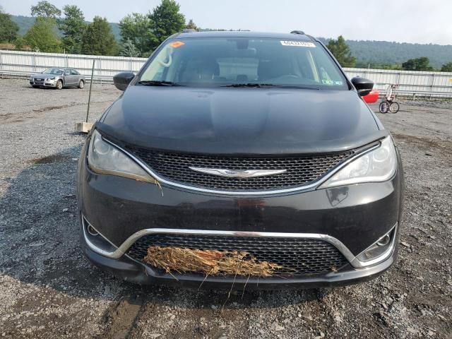 Photo 5 from auction – 2017 CHRYSLER PACIFICA T with VIN 2C4RC1BG5HR530271