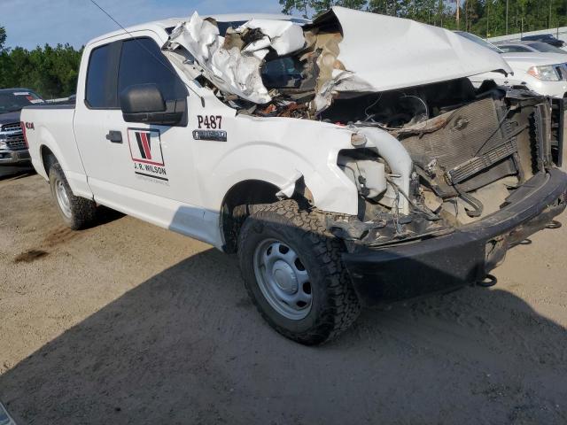 Photo 4 from auction – 2017 FORD F150 SUPER with VIN 1FTFX1EF4HFA70487