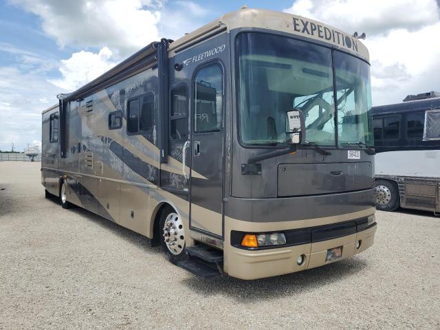 Снимка 1 от търг – 2005 EXPD TRVL TRLR с VIN 4UZAAHDC95CV24799