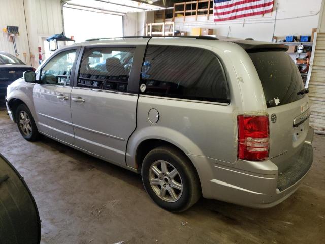 Photo 2 from auction – 2010 CHRYSLER TOWN & COU with VIN 2A4RR5D10AR243502