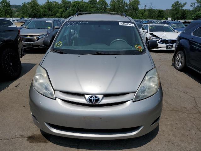 Photo 5 from auction – 2007 TOYOTA SIENNA LE with VIN 5TDBK23CX7S007985