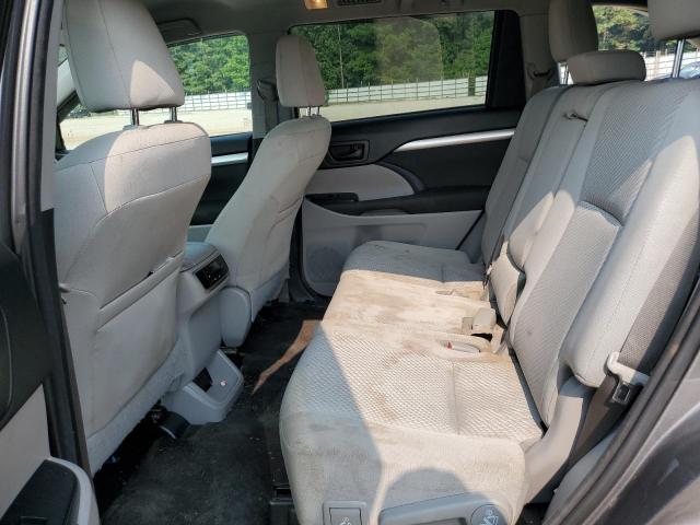 Photo 11 from auction – 2017 TOYOTA HIGHLANDER with VIN 5TDZARFH1HS024614