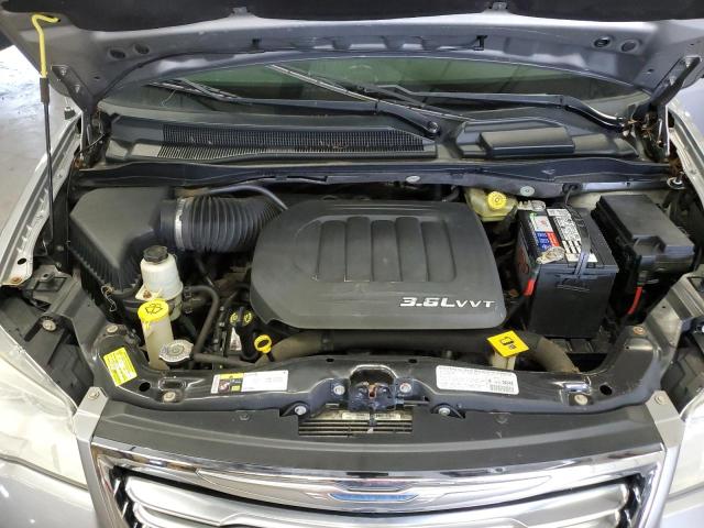 Photo 12 from auction – 2013 CHRYSLER TOWN & COU with VIN 2C4RC1CG1DR624057