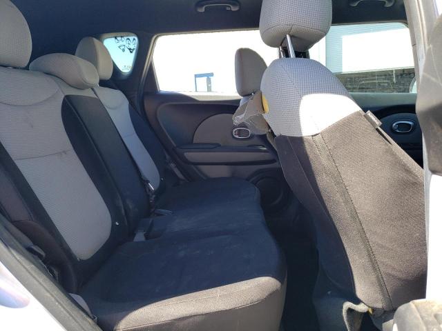 Photo 10 from auction – 2018 KIA SOUL with VIN KNDJN2A25J7597592