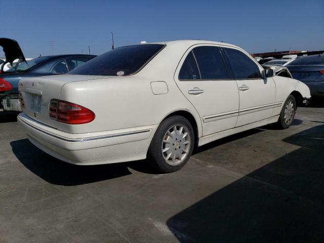 Photo 3 from auction – 2002 MERCEDES-BENZ E 320 with VIN WDBJF65J32B467488