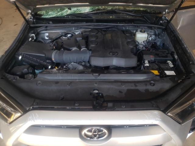Photo 12 from auction – 2019 TOYOTA 4RUNNER SR with VIN JTEBU5JR3K5701964