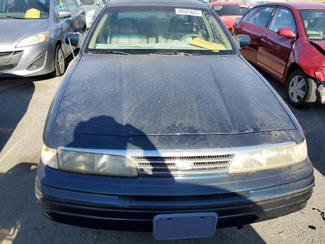 Photo 5 from auction – 1994 FORD CROWN VICT with VIN 2FALP74W5RX142929