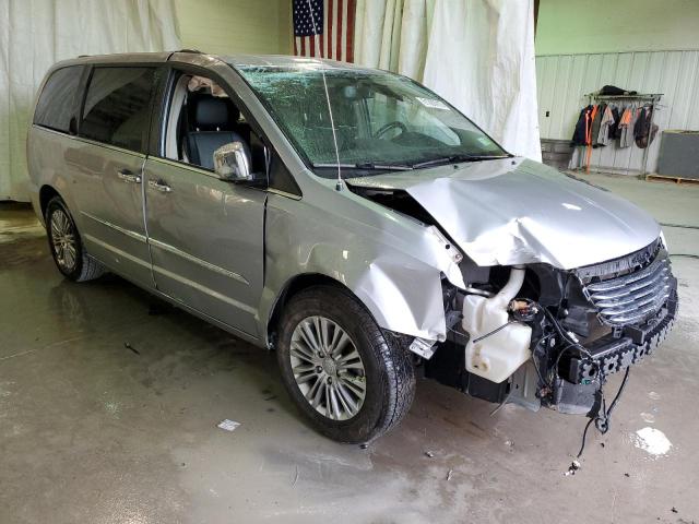 Photo 4 from auction – 2015 CHRYSLER TOWN & COU with VIN 2C4RC1CG4FR521590