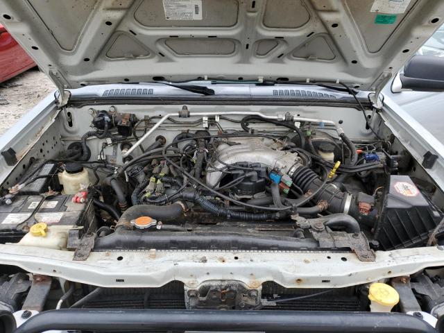 Photo 11 from auction – 2001 NISSAN FRONTIER C with VIN 1N6ED27Y71C344925