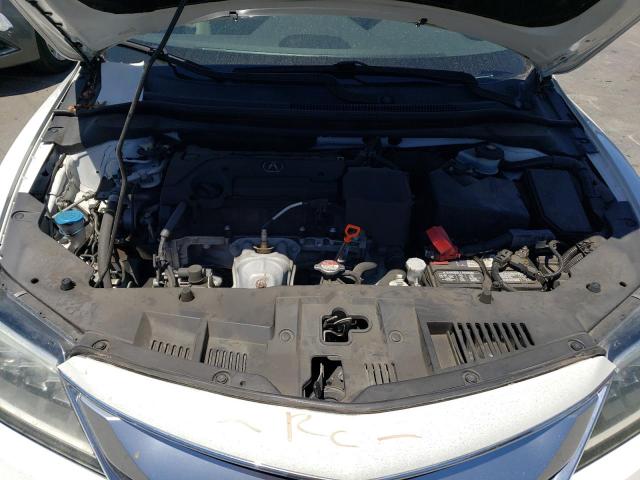 Photo 11 from auction – 2017 ACURA ILX BASE W with VIN 19UDE2F32HA010925